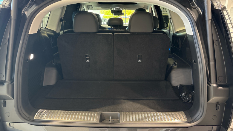 Hyundai IONIQ 9 226kW Calligraphy 110kWh 5dr AWD Auto Electric Estate